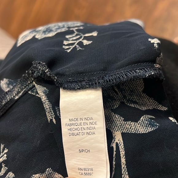 Lucky Brand Sheer Floral Blouse, sz Small. - Picture 11 of 11